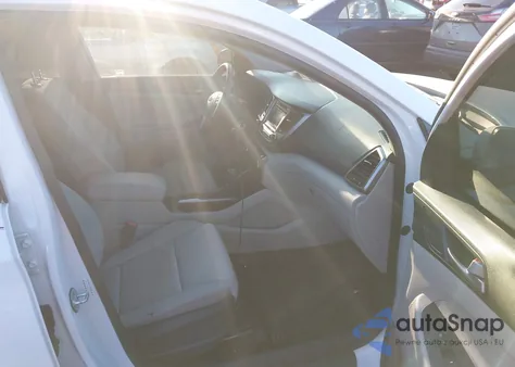 2018 Hyundai Tucson Se z USA, uszkodzony, nr VIN KM8J23A43JU768109